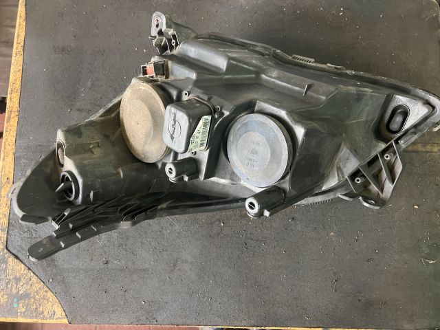 bontott OPEL ASTRA H Jobb Fényszóró