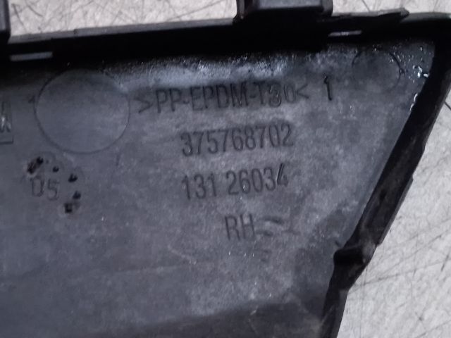 bontott OPEL ASTRA H Jobb Fényszórómosó Fedél