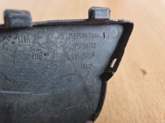 bontott OPEL ASTRA H Jobb Fényszórómosó Fedél