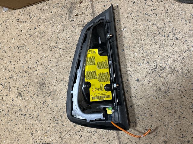 bontott OPEL ASTRA H Jobb Függönylégzsák és Oldallégzsák