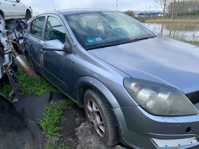 bontott OPEL ASTRA H Jobb Gólyaláb Csonkállvánnyal