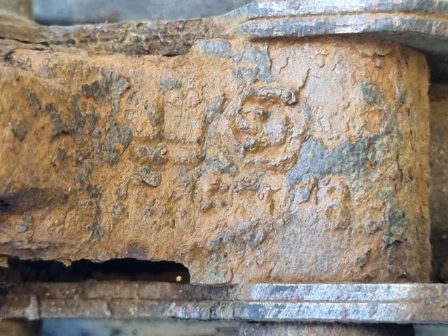 bontott OPEL ASTRA H Jobb Gólyaláb Csonkállvánnyal