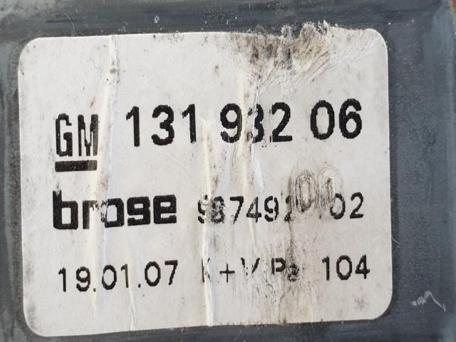 bontott OPEL ASTRA H Jobb hátsó Ablakemelő Szerkezet (Elektromos)