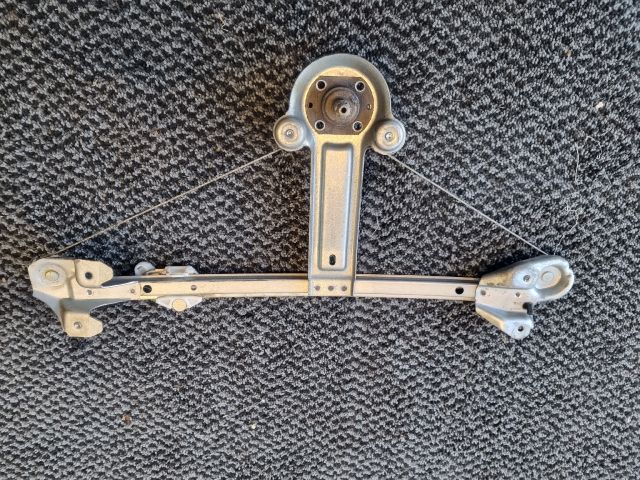 bontott OPEL ASTRA H Jobb hátsó Ablakemelő Szerkezet (Mechanikus)