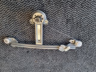 bontott OPEL ASTRA H Jobb hátsó Ablakemelő Szerkezet (Mechanikus)