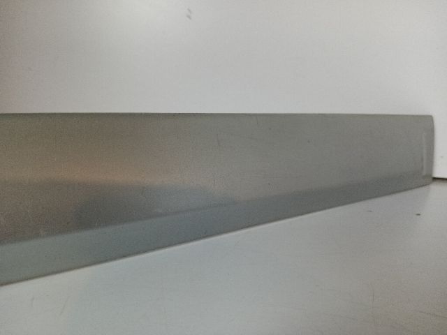 bontott OPEL ASTRA H Jobb hátsó Ajtó Díszléc