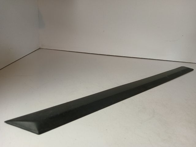 bontott OPEL ASTRA H Jobb hátsó Ajtó Díszléc