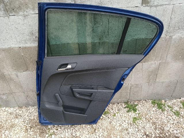 bontott OPEL ASTRA H Jobb hátsó Ajtó (Részeivel)