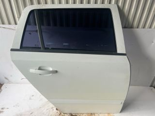 bontott OPEL ASTRA H Jobb hátsó Ajtó (Részeivel)