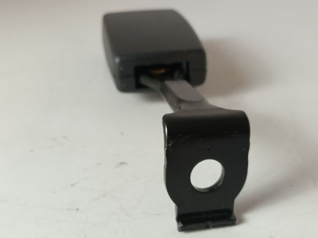 bontott OPEL ASTRA H Jobb hátsó Biztonsági Öv Csat