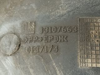 bontott OPEL ASTRA H Jobb hátsó Dobbetét (Kerékjárati, Műanyag)