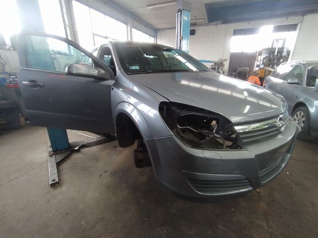 bontott OPEL ASTRA H Jobb hátsó Dobbetét (Kerékjárati, Műanyag)