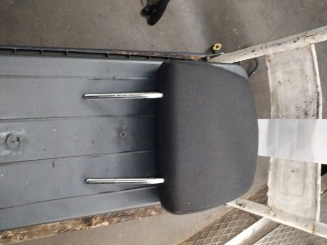 bontott OPEL ASTRA H Jobb hátsó Fejtámla