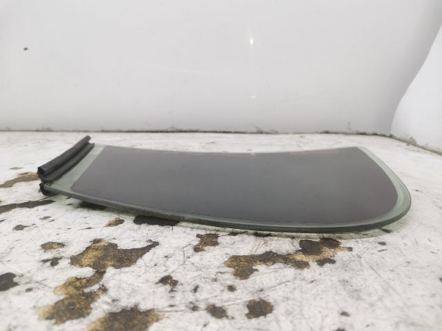 bontott OPEL ASTRA H Jobb hátsó Fixüveg (Ajtóban)