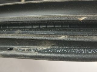 bontott OPEL ASTRA H Jobb hátsó Gumikéder