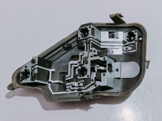 bontott OPEL ASTRA H Jobb Hátsó Lámpa Foglalat