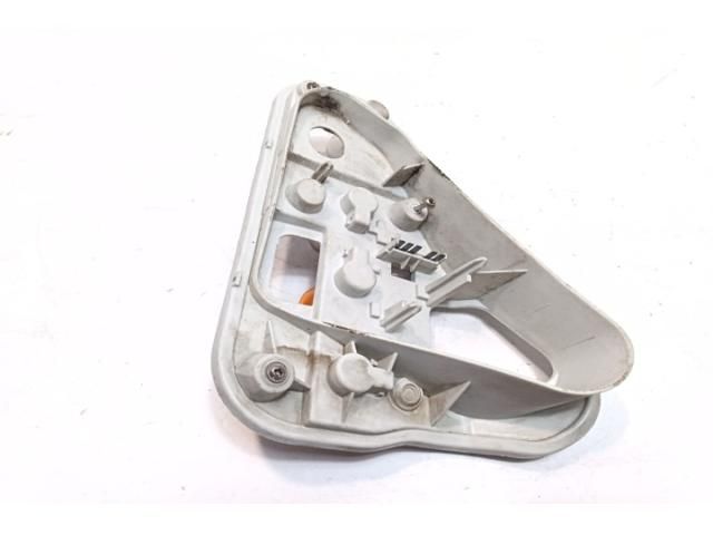 bontott OPEL ASTRA H Jobb Hátsó Lámpa Foglalat