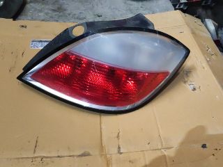 bontott OPEL ASTRA H Jobb Hátsó Lámpa