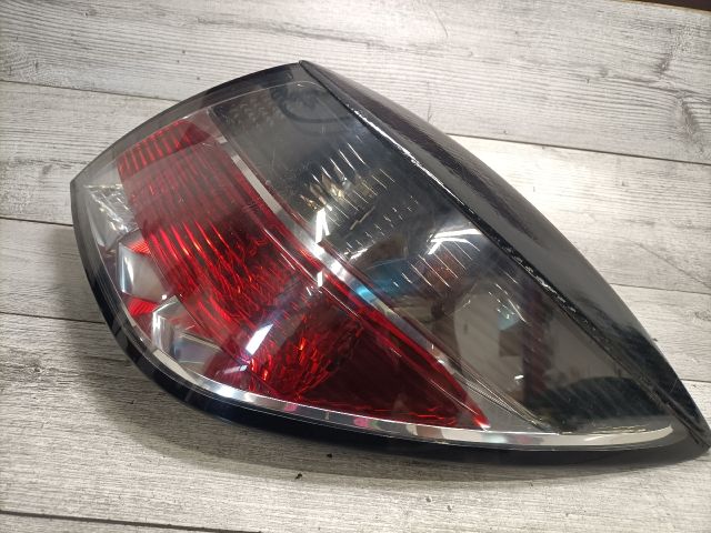 bontott OPEL ASTRA H Jobb Hátsó Lámpa