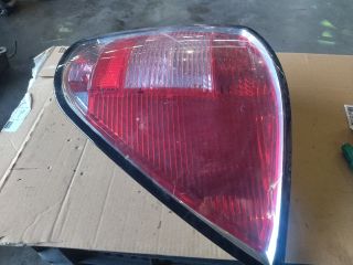 bontott OPEL ASTRA H Jobb Hátsó Lámpa