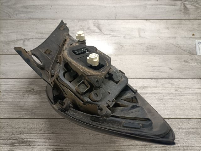 bontott OPEL ASTRA H Jobb Hátsó Lámpa