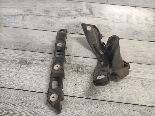 bontott OPEL ASTRA H Jobb hátsó Oldal Lökhárító Tartó (Műanyag)