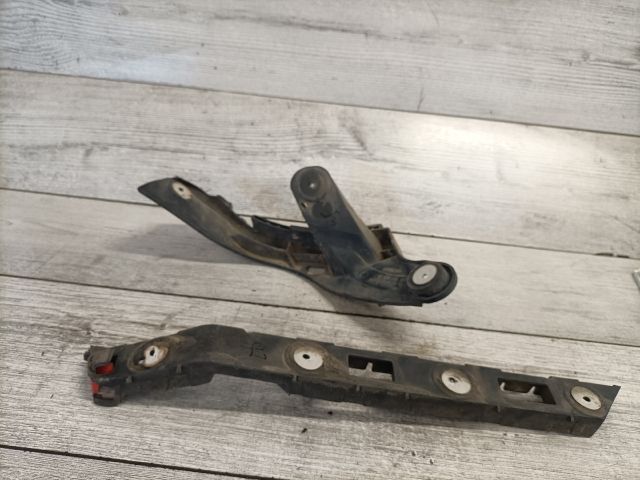 bontott OPEL ASTRA H Jobb hátsó Oldal Lökhárító Tartó (Műanyag)