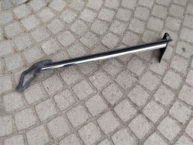 bontott OPEL ASTRA H Jobb hátsó Vízlehúzó Gumicsík