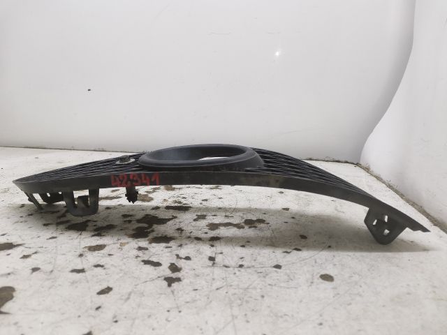 bontott OPEL ASTRA H Jobb Ködfényszóró Lámpakeret