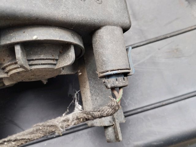 bontott OPEL ASTRA H Jobb Ködfényszóró