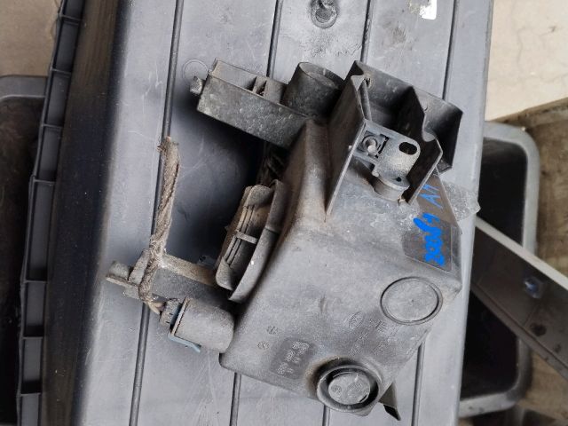 bontott OPEL ASTRA H Jobb Ködfényszóró