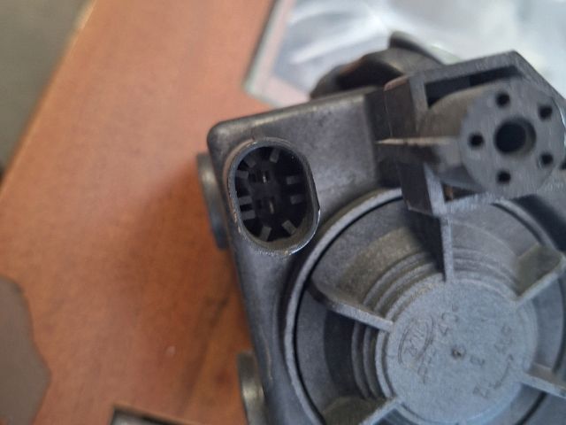 bontott OPEL ASTRA H Jobb Ködfényszóró