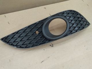 bontott OPEL ASTRA H Jobb Ködlámpa Rács
