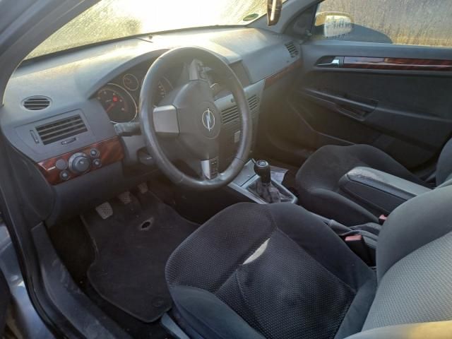 bontott OPEL ASTRA H Jobb Külső Hátsó Lámpa