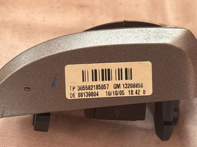 bontott OPEL ASTRA H Jobb Multikormány Kapcsoló