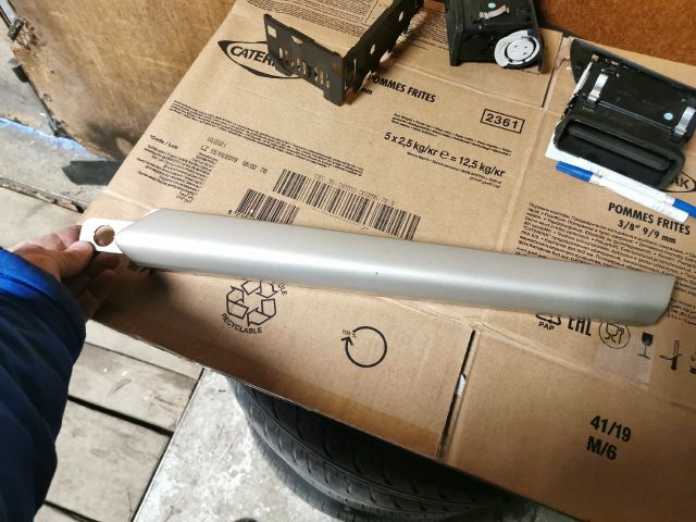 bontott OPEL ASTRA H Jobb Műszerfal Díszléc