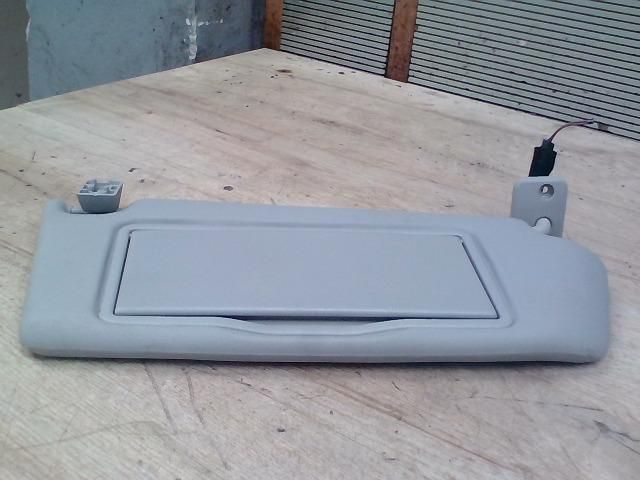 bontott OPEL ASTRA H Jobb Napellenző