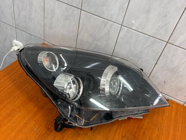 bontott OPEL ASTRA H Jobb Xenon Fényszóró