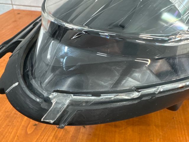 bontott OPEL ASTRA H Jobb Xenon Fényszóró