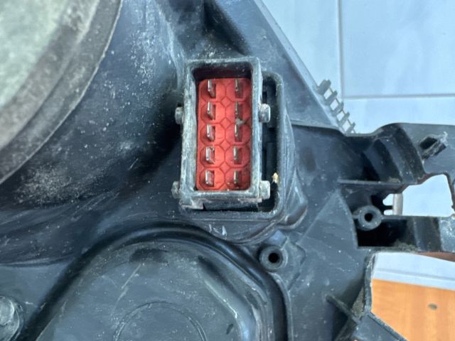 bontott OPEL ASTRA H Jobb Xenon Fényszóró