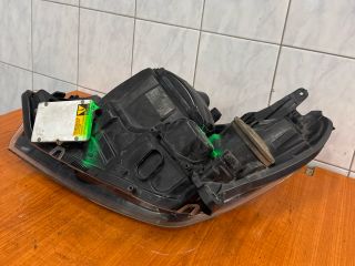 bontott OPEL ASTRA H Jobb Xenon Fényszóró