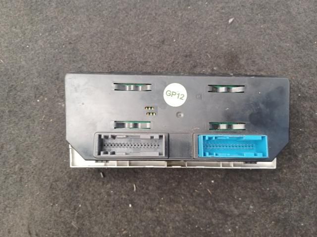 bontott OPEL ASTRA H Klíma Kapcsoló