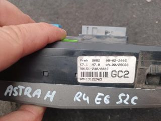 bontott OPEL ASTRA H Klíma Kapcsoló