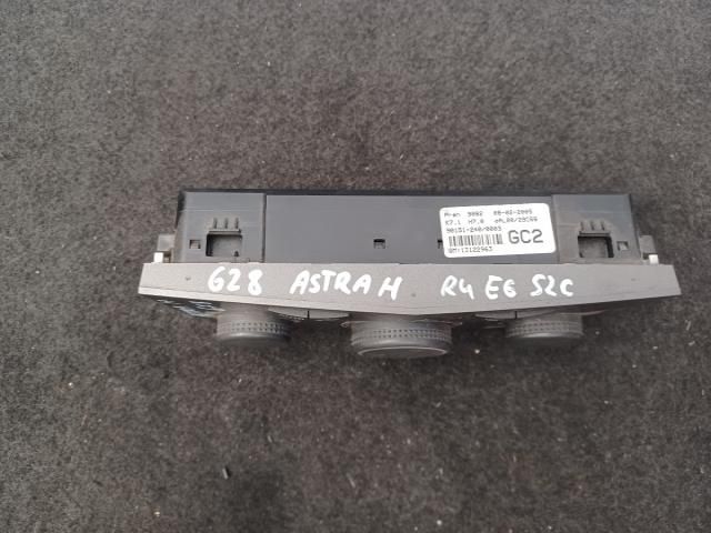 bontott OPEL ASTRA H Klíma Kapcsoló