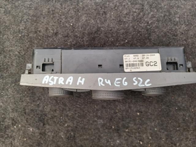 bontott OPEL ASTRA H Klíma Kapcsoló