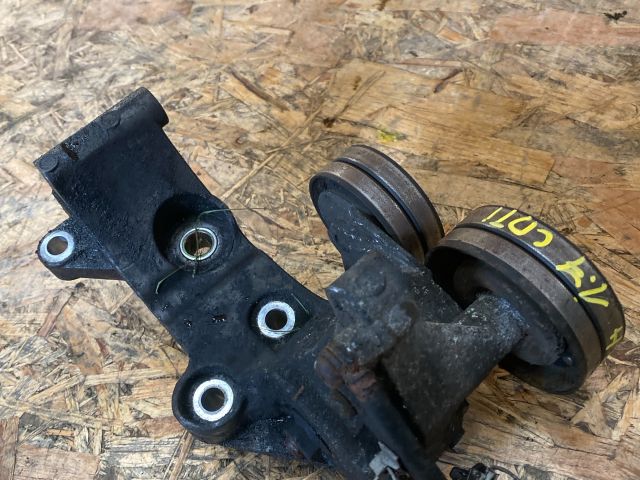 bontott OPEL ASTRA H Klímakompresszor Tartó Bak