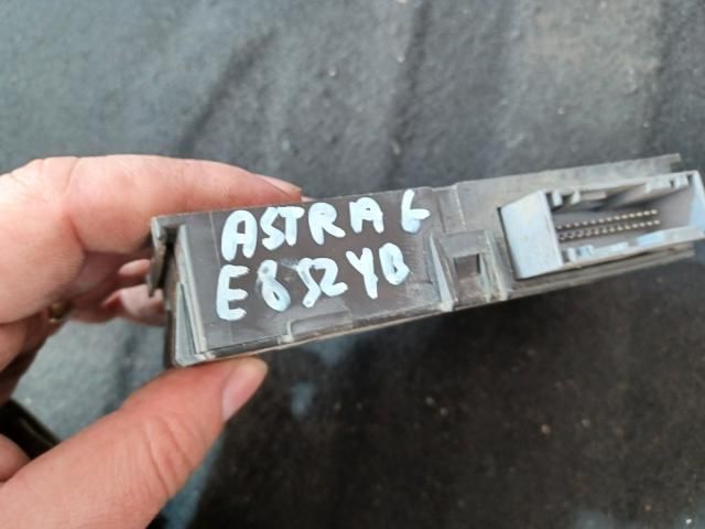 bontott OPEL ASTRA H Komfort Elektronika