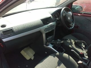 bontott OPEL ASTRA H Kormánylégzsák