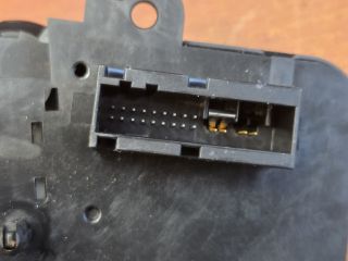 bontott OPEL ASTRA H Kormányoszlop Vezérlő