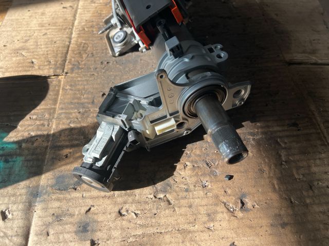 bontott OPEL ASTRA H Kormányoszlop